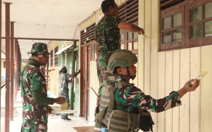 Karya Bakti Merah Putih SMP Negeri 1 Mulia Kab. Puncak Jaya