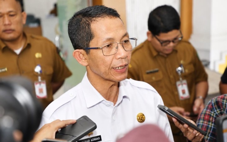 Wali Kota Batam, Amsakar Achmad