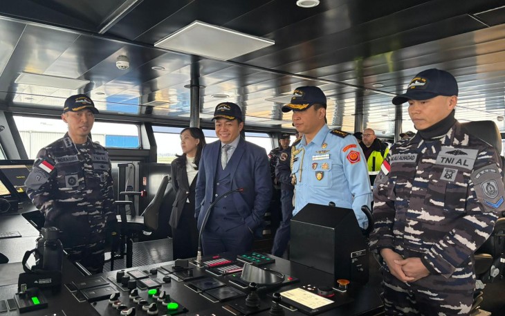 Pelayaran Perdana KRI Canopus-936 Menuju Indonesia