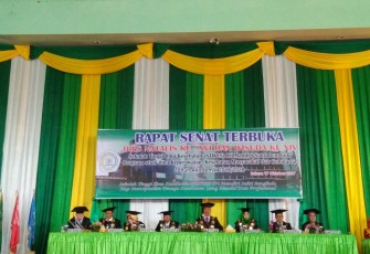 Dies Natalis ke-XVI dan Wisuda ke XIV Sekolah Tinggi Ilmu Kesehatan (STIKES) Tri Mandiri Sakti Bengkulu.
