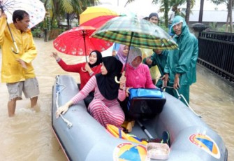 Beberapa wilayah di Kota Bengkulu terendam air bahkan beberapa wilayah terjadi banjir.