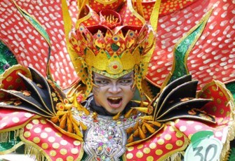 Karnaval Batik internasional