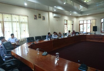 Anggota Komisi III DPRD Kota saat hearing dengan Disdikbud