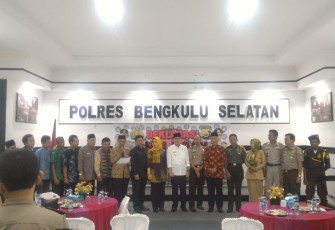 Deklarasi anti hoax Polres Bengkulu Selatan, Foto: Tribratanewsbengkulu.com