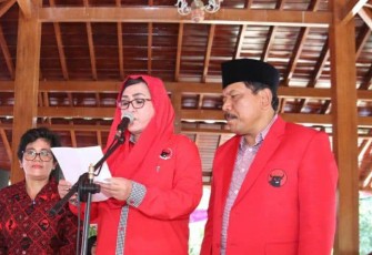 Pelantikan Mian Pimpin PDIP Bengkulu Utara, Foto (Pedomanbengkulu.com)