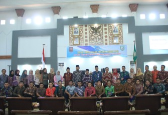 Sekretaris Daerah Provinsi Bengkulu Nopian Andusti Menerima 33 Lulusan Purnapraja Institut Pemerintahan Dalam Negri (IPDN) Angkatan XXVI 2018 dari Kementerian Dalam Negeri (Kemdagri)