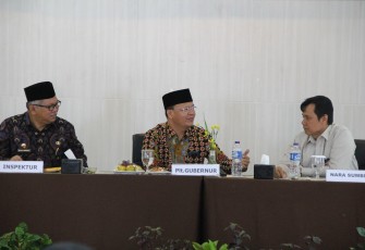 Plt Gubernur Bengkulu Rohidin Mersyah Hadir Dalam Sosialisasi Peraturan Gubernur Bengkulu Nomor 47 Tahun 2017 Tentang Pengendalian Gratifikasi di Lingkungan Pemerintah Provinsi Bengkulu
