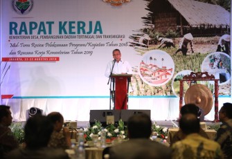 Kemendes PDTT Eko Putro Sandjojo  