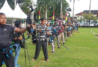 Kompetisi Panahan digelar di Halaman Balai Raya Semarak Bengkulu