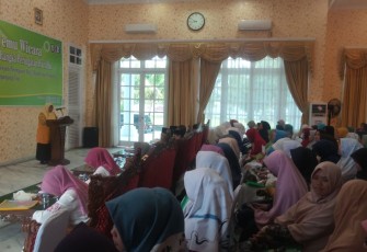 Silaturrahmi dan temu wicara antar perempuan lansia, paruh baya serta remaja di kota Bengkulu