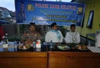Kapolsek Kaur Selatan Iptu Surya R Purnama Gelar Buka Bersama 