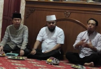 Wali Kota Bengkulu Helami Hasan Didampingi Wakil Wali Kota Bengkulu Dedy Wahyudi Pimpin Rakor Evaluasi  