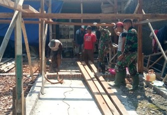 Satgas TMMD Targetkan Sepekan Untuk Rehab RTLH Milik Rohman