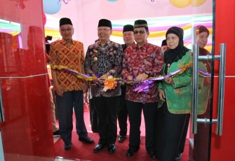 Gubernur Rohidin Dorong STIA Jadi Universitas