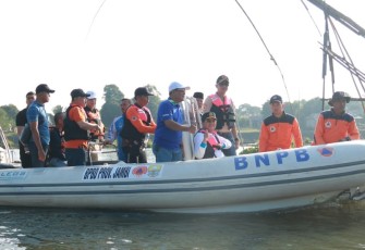 Gubernur Jambi  Fachrori Umar Tinjau Penataan Danau Sipin Sebagai Persiapan Lokasi Kejuaraan Nasional Dayung 2019