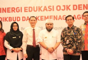 Wali Kota Bengkulu Helmi Hasan Foto Bersama 