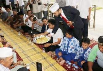 Wali Kota Bengkulu Helmi Hasan 
