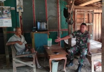 Door to door Pelda Nurkamid Sosialisasikan baksos 