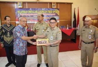 Wakil Bupati Brebes Saat Menghadiri Pelatihan Jaringan Fiber Optik
