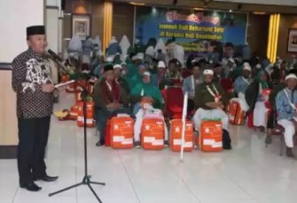 Wakil Wali Kota Tegal Saat Menyambut Kehadiran Jamaah Haji Kota Tegal Kloter 41