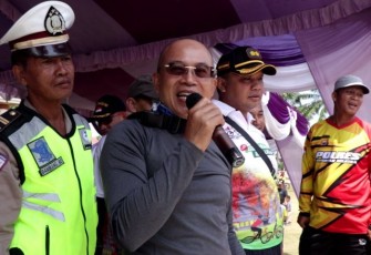 Bupati Bengkulu Selatan Gusnan Mulyadi 
