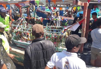 Upacara Larung Sesaji 