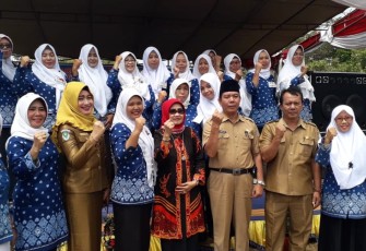Foto bersama usai pada kegiatan Peringatan HUT ke-14 HIMPAUDI