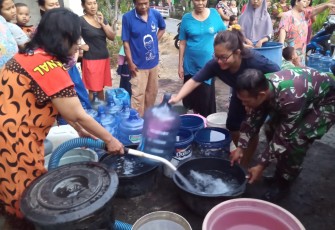 Warga Desa Cilibang Kesulitan Air Bersih