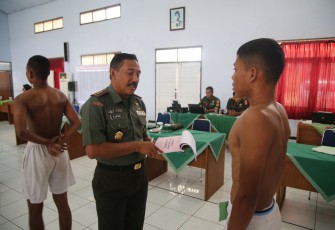 Pangdam IV Diponegoro Mayjen TNI Mochamad Effendi