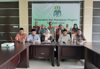 Prosesi Foto Bersama 