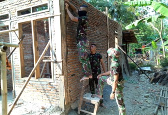 Rumah Parmin Sudah Tahap Pengecoran di Hari Ke 16 TMMD 106
