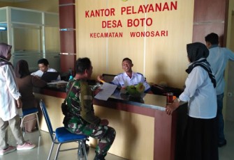 Babinsa Wonosari Jalin Silaturahmi Dengan Aparat Pemerintah Desa