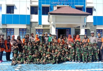 Kunjungan TK Ketika II 42 Kodim 0422 Lampung Barat di Polres Lampung Barat 
