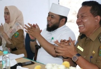 Wali Kota Bengkulu Helmi Hasan Dalam Acara Silahturrahmi di Kantor Dinas Koperasi dan UKM Kota Bengkulu