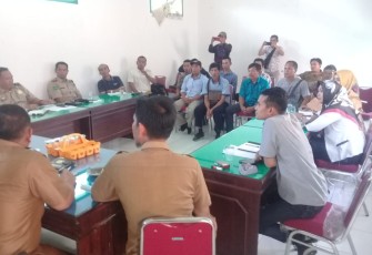 Karyawan dan PT DPM Buat Nota Kesepakatan di Disnakertras Kaur