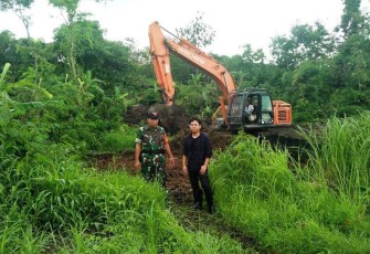 Reklamasi Tanah Tercemar Limbah Cair B3 di Tonjong Brebes