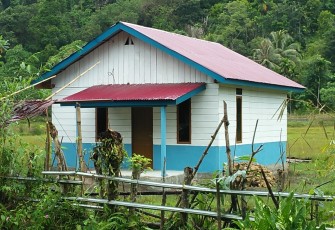 Rumah yang dibangun Pemerintah Desa Awe Seubal dari Dana Desa tahun anggaran 2019.