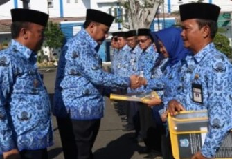 Walikota Tegal Serahkan Daftar Isian Pelaksanaan Anggaran 2020