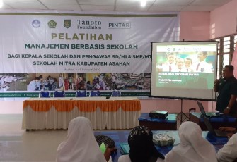 Kadisdik Asahan Buka Pelatihan Manajemen Berbasis Sekolah Kepala SD-SMP