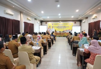 Asisten II Perekonomian dan Pembangunan Setda Provinsi Bengkulu Yuliswani hadir Dalam Forum Konsultasi Publik Rancangan Penyusunan Rencana Kerja Pemerintah Daerah Provinsi Bengkulu