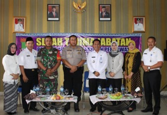 Babinsa Kelurahan Sepatan Hadiri Sertijab Pejabat Administrasi Dan Pengawas Kecamatan Sepatan