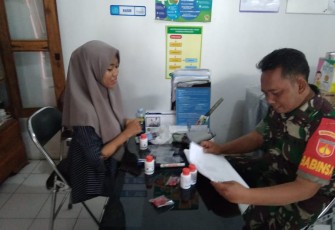 Peltu Indarto Budi Wibowo Babinsa Koramil Wonosari Komsos Dengan Bidan Desa
