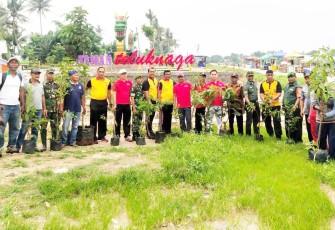 Koramil 01/Teluk Naga Laksanakan Penanaman Pohon