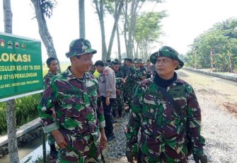 Dua Sahabat yang Akan Berbuat Banyak di TMMD Reguler Pekalongan