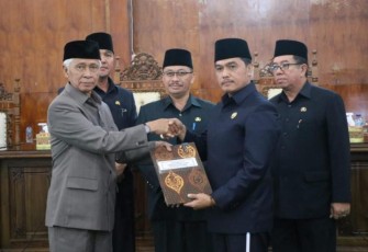 Paripurna DPRD Rejang Lebong 