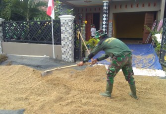 Anggota Satgas Masih Berbuat Kebaikan