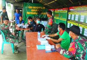 Satgas TMMD 107 Kodim 0508/Depok Antusias Ikuti Pemeriksaan Kesehatan