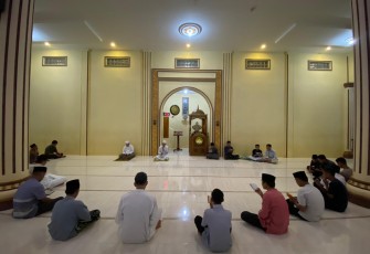 Bupati Dendi Ajak Masyarakat dan Ponpes Berdoa untuk Pesawaran Terhindar dari Covid-19