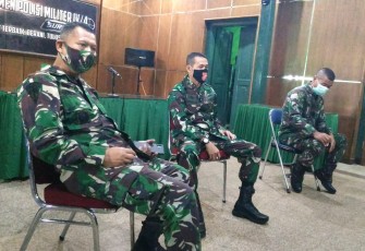 Denpom IV/4 Surakarta saat gelar jumpa pers terkait kasus penyalahgunaan narkoba oleh dua oknum anggota TNI 