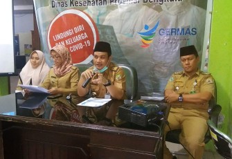 Kadiskes Herwan Antoni saat jumpa pers